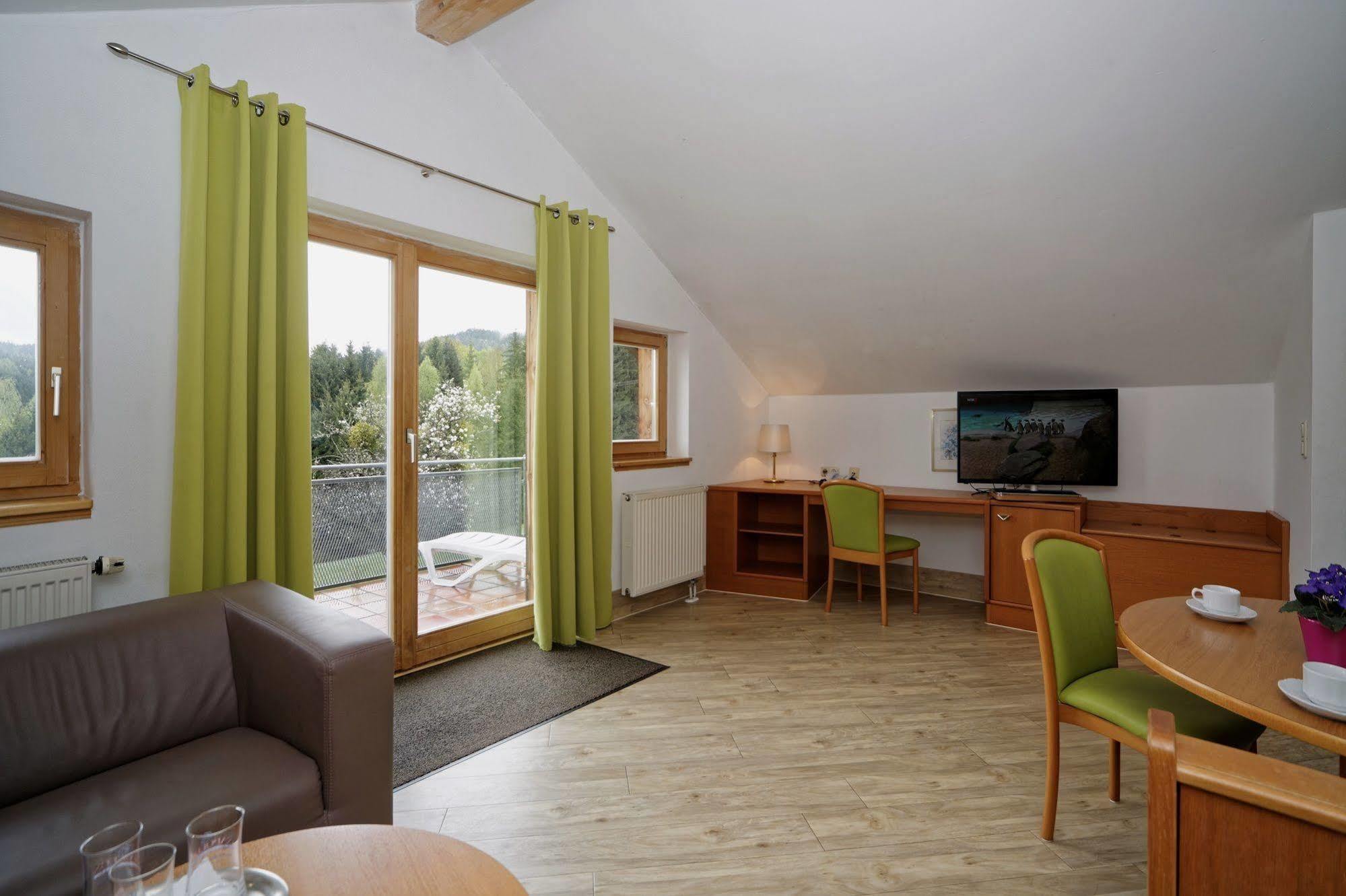 Village Hotel Bayerischer Wald Neukirchen  Zewnętrze zdjęcie